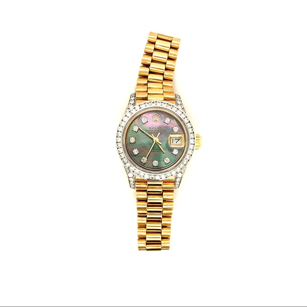 SOLD 18K Yellow Gold Oyster Perpetual Datejust 🖤 - Picture 4 of 11